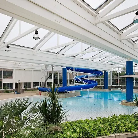 Holiday Cviii Ferienhaus *